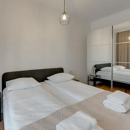 Appartement Rentplanet - Portovo